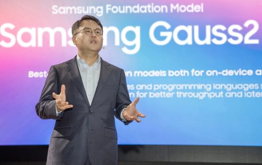 Presentation from SDC24 Korea where Samsung announced its latest multimodal AI model called Gauss2 that aims to enhance user experiences on Galaxy smartphones, IoT devices as part of SmartThings, and more.